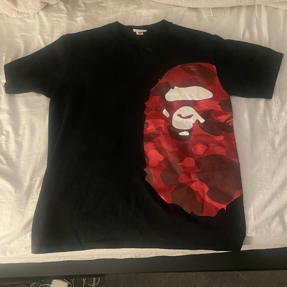 BAPE T SHIRT